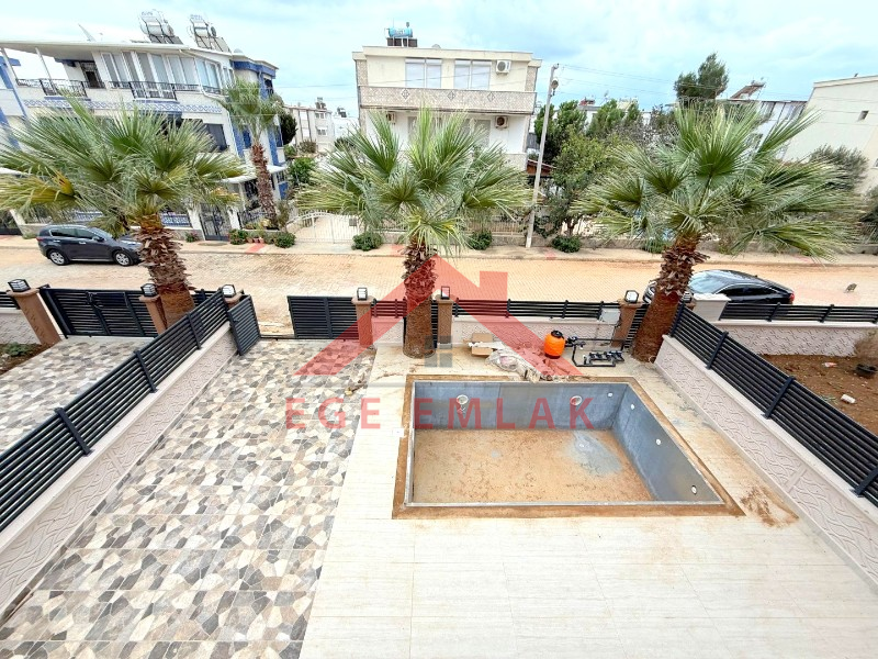 Didim'de Çamlık Mahallesinde Tam Müstakil 3+1 Eşyalı Villa