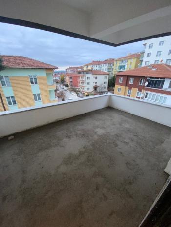 GÜVENAY - ÇORUM KALE MAH. İPEK TAKSİ CİVARI SATILIK 4+1 DUBLEKS DAİRE