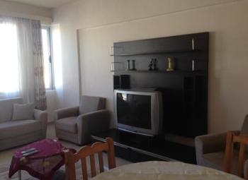  GÖÇMENKÖY'DE  SATILIK  2+1 DAİRE