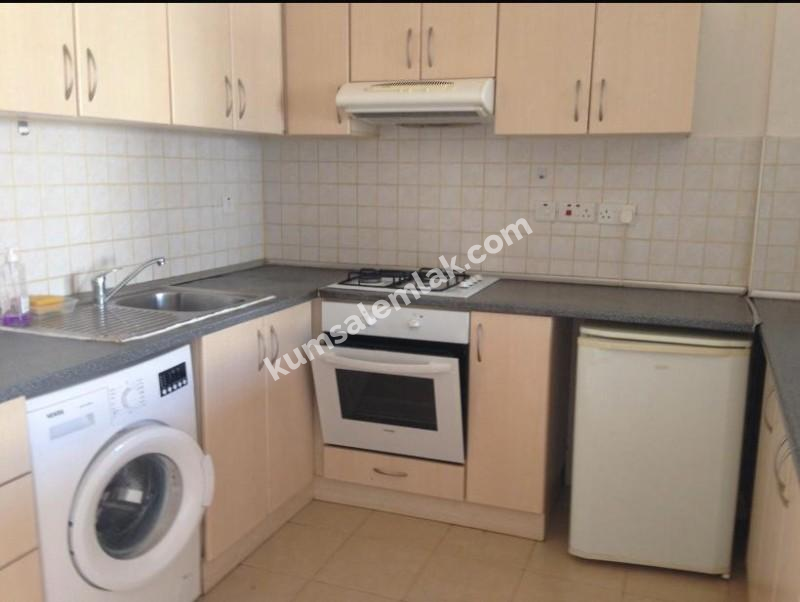  GÖÇMENKÖY'DE  SATILIK  2+1 DAİRE