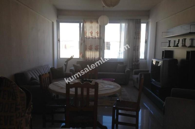  GÖÇMENKÖY'DE  SATILIK  2+1 DAİRE