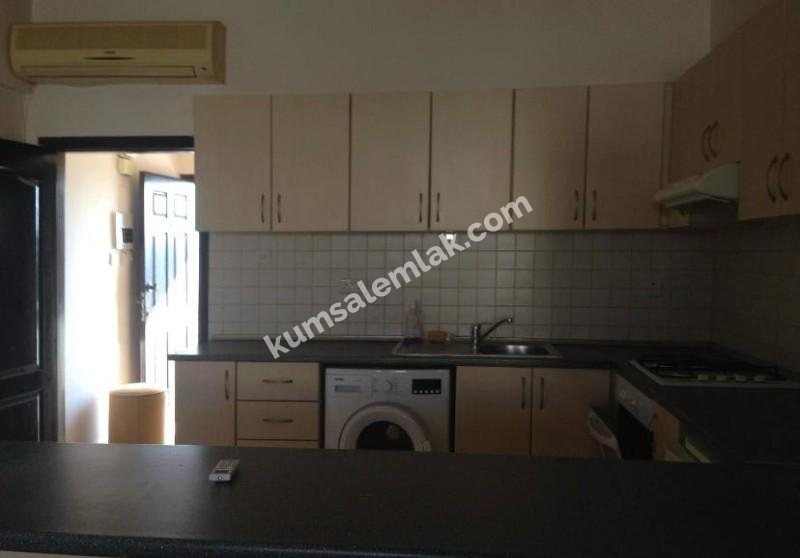  GÖÇMENKÖY'DE  SATILIK  2+1 DAİRE