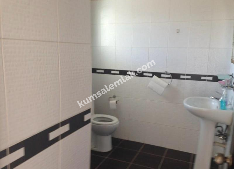  GÖÇMENKÖY'DE  SATILIK  2+1 DAİRE