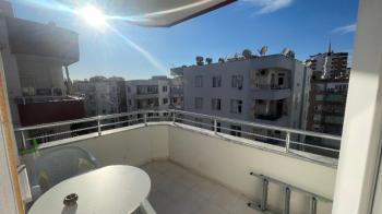 NA PRODAJU 2+1 – TOTALNO RENOVIRAN & KOMPLETNO NAMJEŠTEN STAN