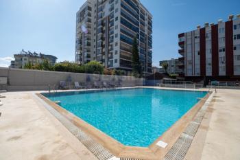 NA PRODAJU 2+1 – TOTALNO RENOVIRAN & KOMPLETNO NAMJEŠTEN STAN