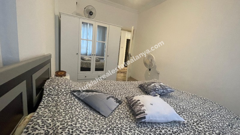 NA PRODAJU 2+1 – TOTALNO RENOVIRAN & KOMPLETNO NAMJEŠTEN STAN