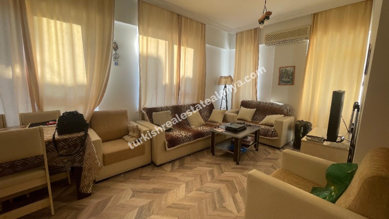 NA PRODAJU 2+1 – TOTALNO RENOVIRAN & KOMPLETNO NAMJEŠTEN STAN