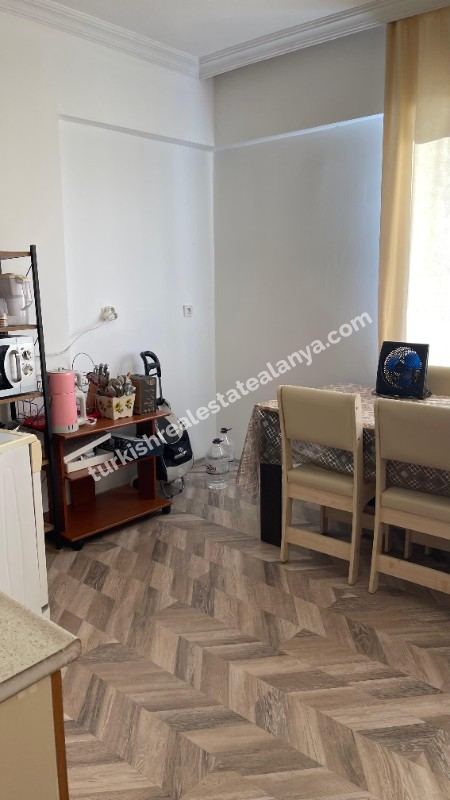 NA PRODAJU 2+1 – TOTALNO RENOVIRAN & KOMPLETNO NAMJEŠTEN STAN