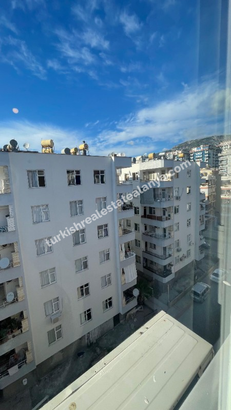 NA PRODAJU 2+1 – TOTALNO RENOVIRAN & KOMPLETNO NAMJEŠTEN STAN