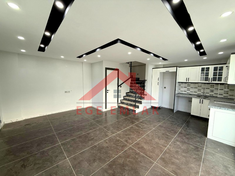 Didim'de Denize 700 Metre Mesafede Satılık 3+1 Sıfır Villa