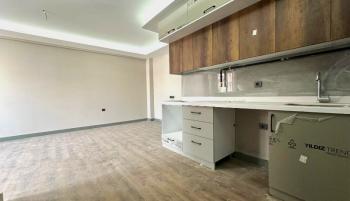 Elmas’tan Bahçelievler’de Merkezi Konumlu Sıfır 2+1