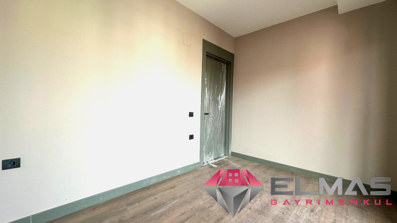 Elmas’tan Bahçelievler’de Merkezi Konumlu Sıfır 2+1