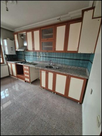 GÜVENAY - ÇORUM ÜÇTUTLAR FATİH SULTAN MEHMET İLKOKULU KARŞISI KİRALIK DAİRE 