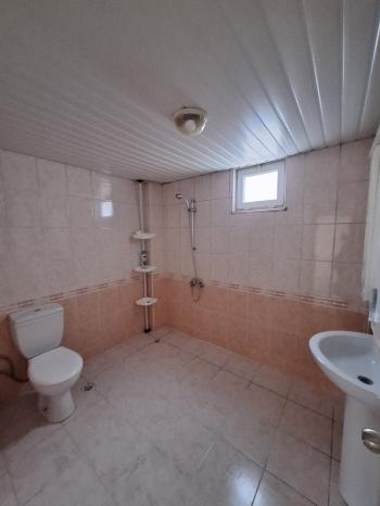 GÜVENAY - ÇORUM BAHÇELİEVLER BAHABEY CADDE ÜZERİ KİRALIK 3+1 DAİRE 