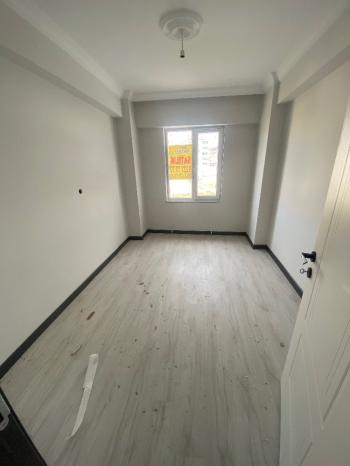 GÜVENAY - ÇORUM GÜLABİBEY EKİN CADDESİ ÜZERİ 2+1 SATILIK DAİRE 