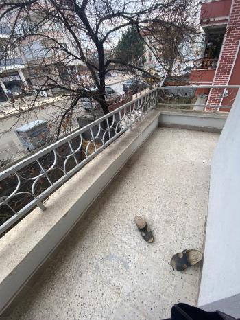 GÜVENAY - ÇORUM GÜLABİBEY K. ABDULLAH CADDESİ 3+1 SATILIK DAİRE