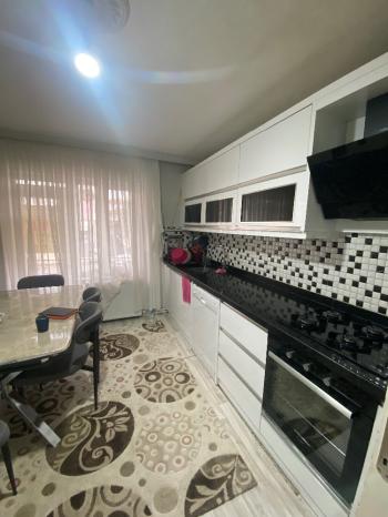 GÜVENAY - ÇORUM GÜLABİBEY K. ABDULLAH CADDESİ 3+1 SATILIK DAİRE