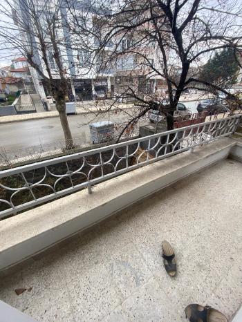 GÜVENAY - ÇORUM GÜLABİBEY K. ABDULLAH CADDESİ 3+1 SATILIK DAİRE