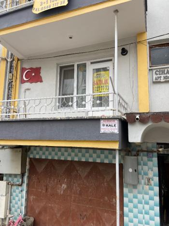 GÜVENAY - ÇORUM GÜLABİBEY K. ABDULLAH CADDESİ 3+1 SATILIK DAİRE