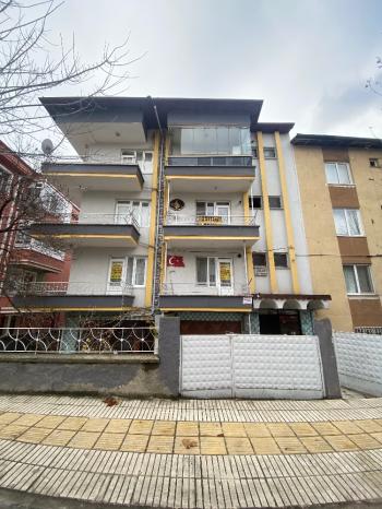 GÜVENAY - ÇORUM GÜLABİBEY K. ABDULLAH CADDESİ 3+1 SATILIK DAİRE