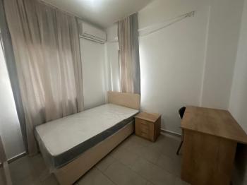 GÖNYELİ'DE EŞYALI ZEMİN KAT  2+1 KİRALIK DAİRE 