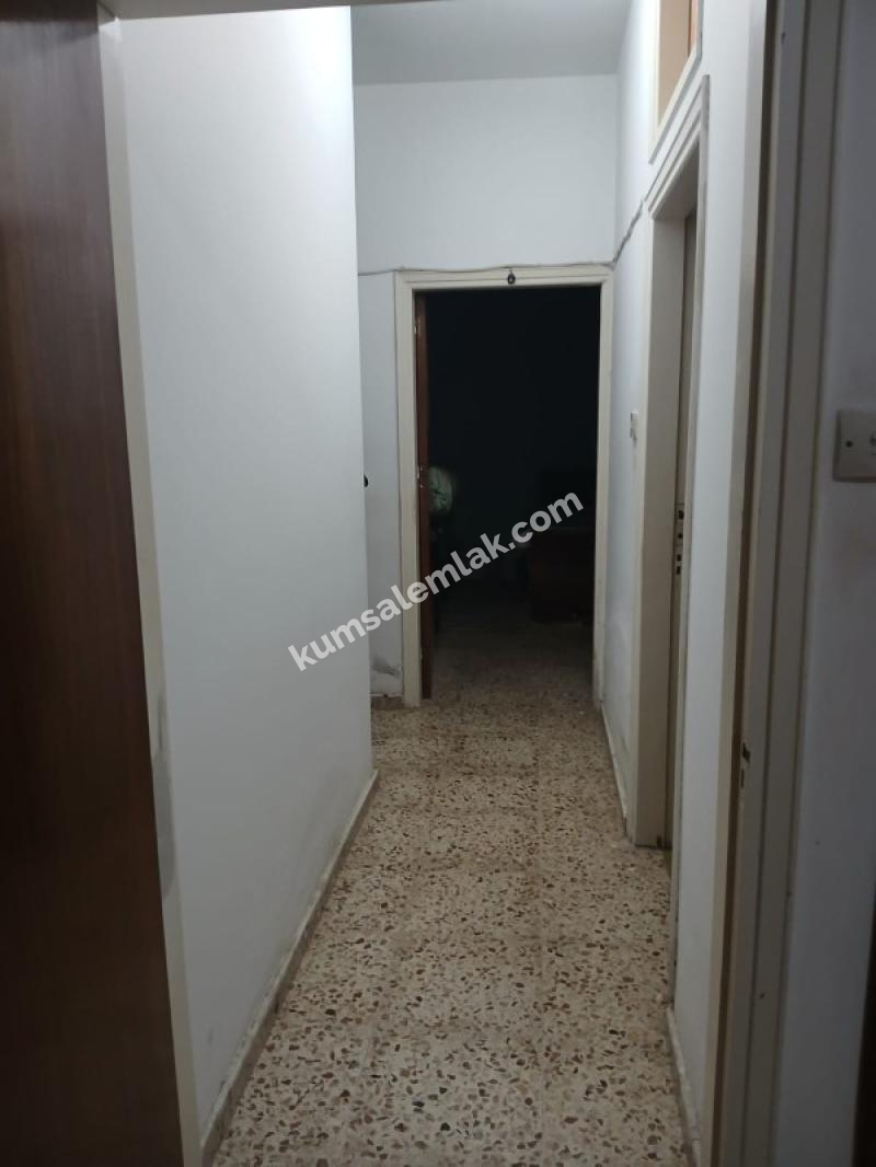 HASPOLAT'DA 3+1 MÜSTAKİL SATILIK EV