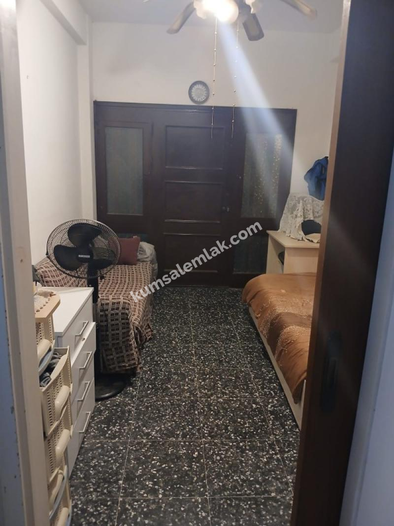 HASPOLAT'DA 3+1 MÜSTAKİL SATILIK EV