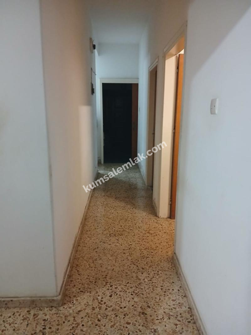 HASPOLAT'DA 3+1 MÜSTAKİL SATILIK EV