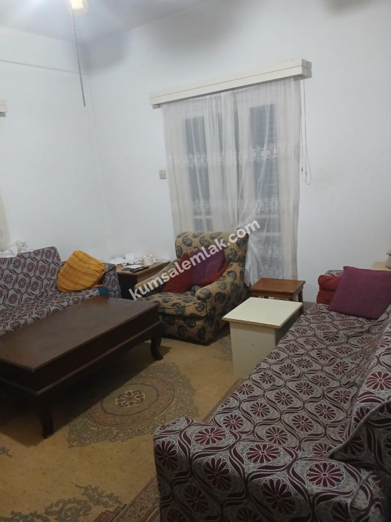 HASPOLAT'DA 3+1 MÜSTAKİL SATILIK EV