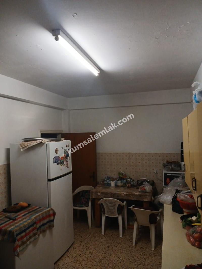 HASPOLAT'DA 3+1 MÜSTAKİL SATILIK EV