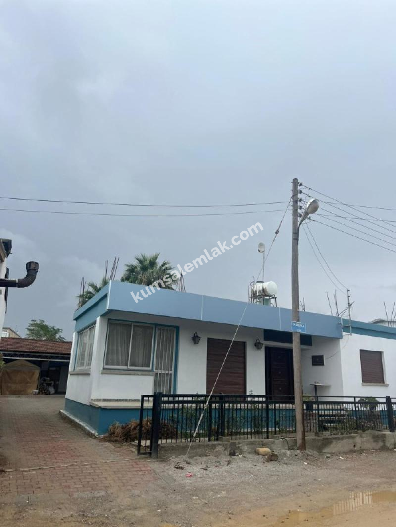 HASPOLAT'DA 3+1 MÜSTAKİL SATILIK EV