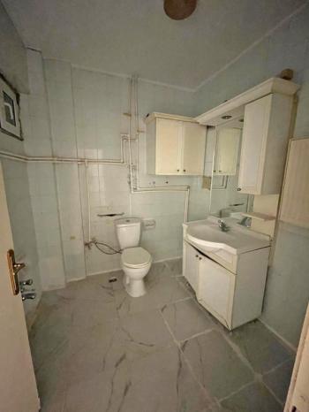 AFYON ÜÇOK EMLAKTAN KANLICA MAH KİRALIK 3+1 TEMİZ BAKIMLI DAİRE