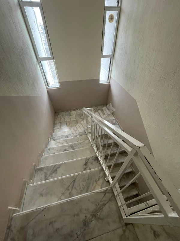 AFYON ÜÇOK EMLAKTAN KANLICA MAH KİRALIK 3+1 TEMİZ BAKIMLI DAİRE