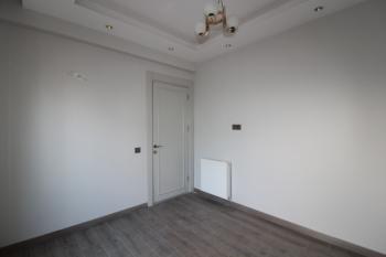 ASLAN'DAN SİTE İÇİ HAVUZLU MERKEZİ KONUM DA LÜX 1+1