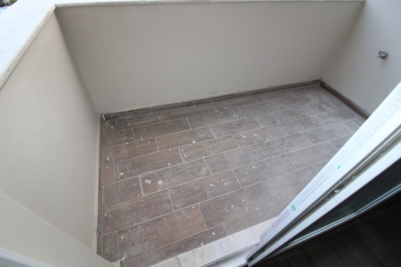 ASLAN'DAN SİTE İÇİ HAVUZLU MERKEZİ KONUM DA LÜX 1+1