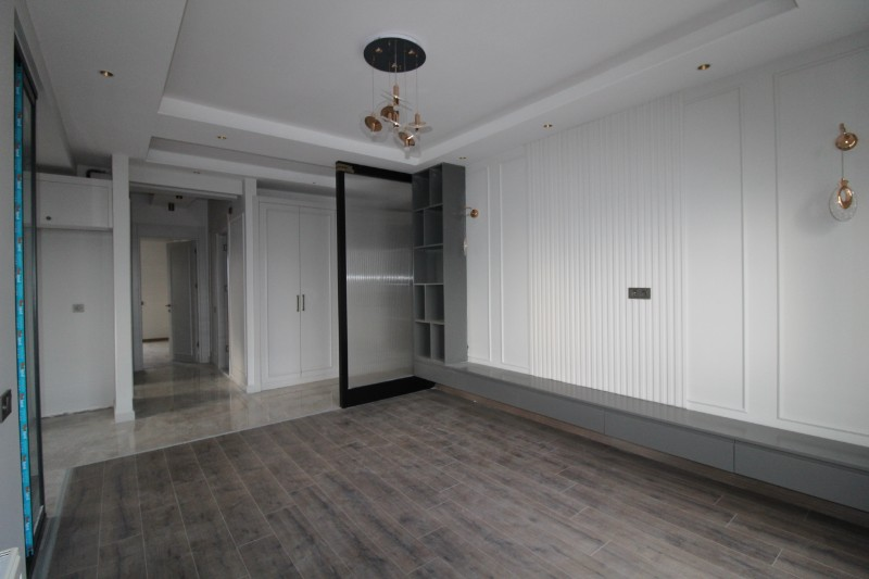 ASLAN'DAN SİTE İÇİ HAVUZLU GENİŞ METRAJLI ULTRA LÜX 2+1