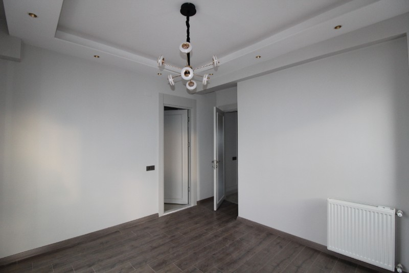 ASLAN'DAN SİTE İÇİ HAVUZLU GENİŞ METRAJLI ULTRA LÜX 2+1