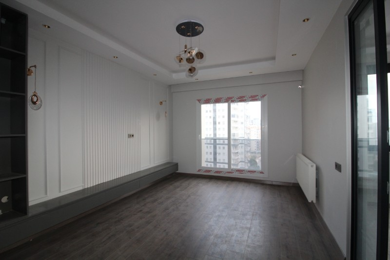 ASLAN'DAN SİTE İÇİ HAVUZLU GENİŞ METRAJLI ULTRA LÜX 2+1