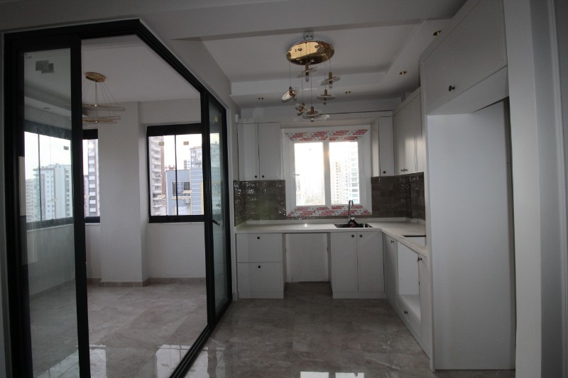 ASLAN'DAN SİTE İÇİ HAVUZLU GENİŞ METRAJLI ULTRA LÜX 2+1