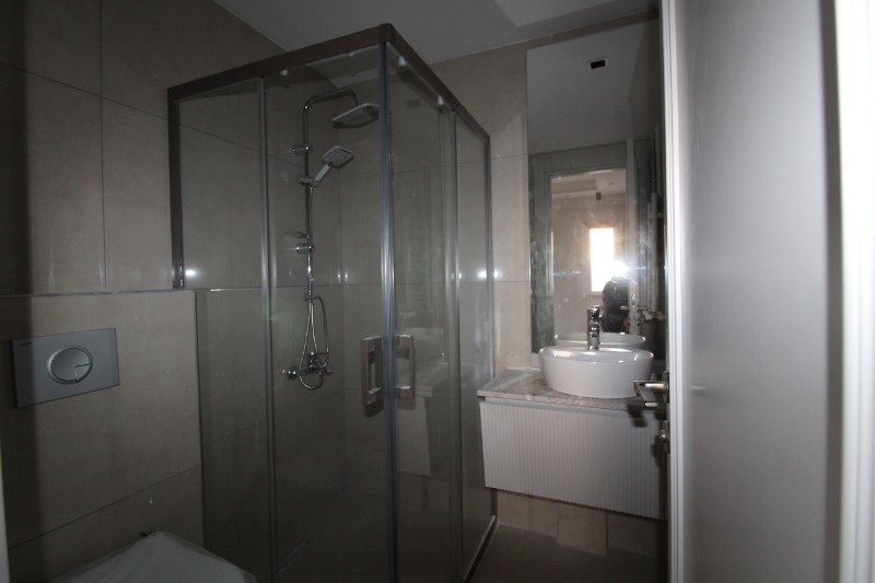 ASLAN'DAN SİTE İÇİ HAVUZLU GENİŞ METRAJLI ULTRA LÜX 2+1