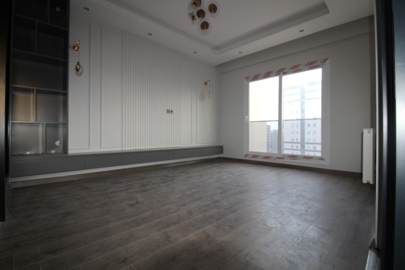 ASLAN'DAN SİTE İÇİ HAVUZLU GENİŞ METRAJLI ULTRA LÜX 2+1