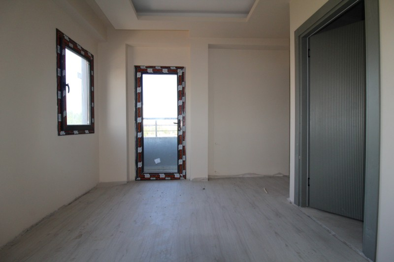 ASLAN'DAN ÇEŞMELİ DE D-400 E YAKIN EMSALSİZ FİYATA 2+1