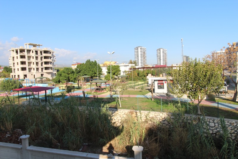 ASLAN'DAN ÇEŞMELİ DE D-400 E YAKIN EMSALSİZ FİYATA 2+1