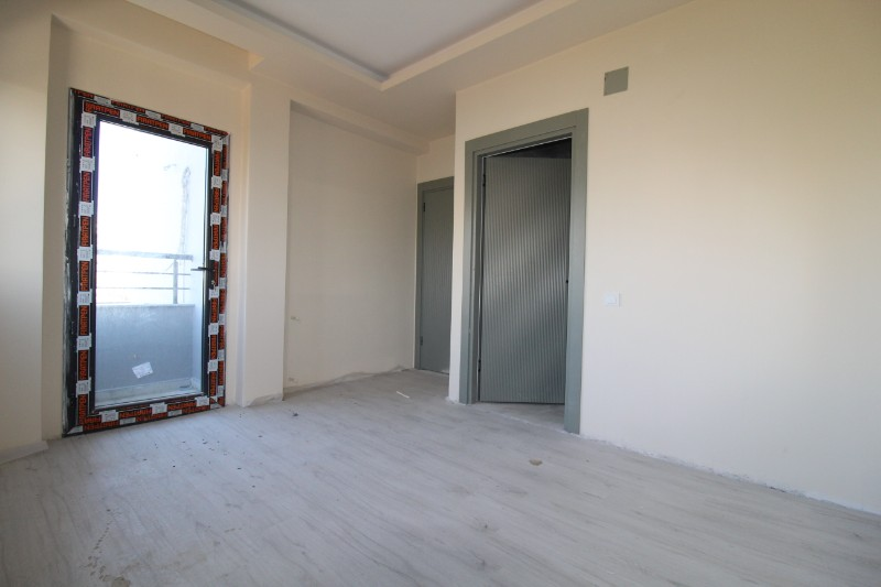 ASLAN'DAN ÇEŞMELİ DE D-400 E YAKIN EMSALSİZ FİYATA 2+1