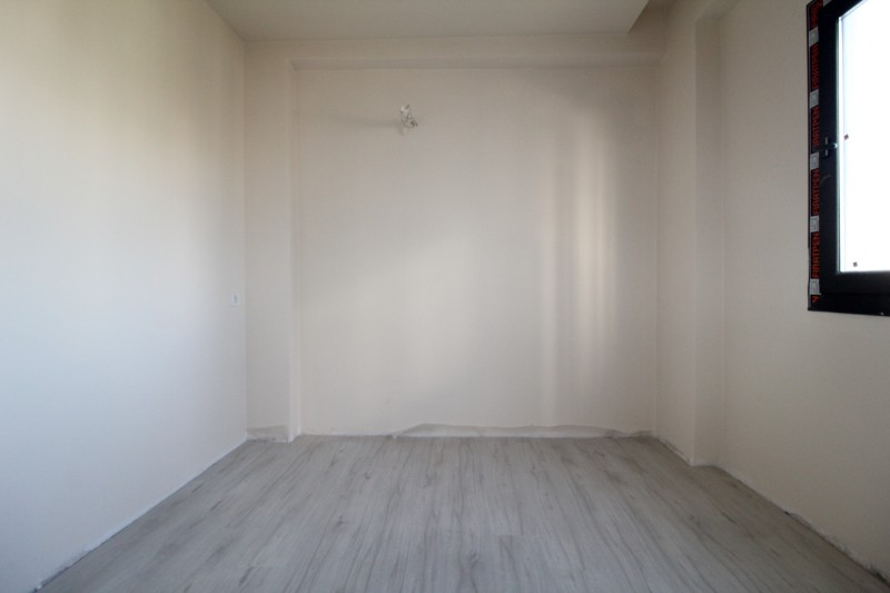 ASLAN'DAN ÇEŞMELİ DE D-400 E YAKIN EMSALSİZ FİYATA 2+1