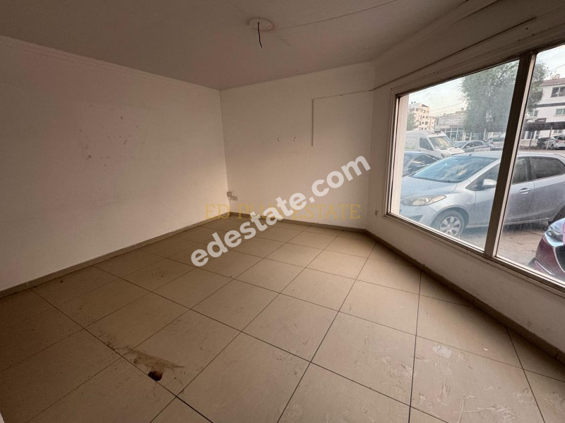 Lefkoşa Küçük Kaymaklı'da 250 m2 Kiralık Dükkan