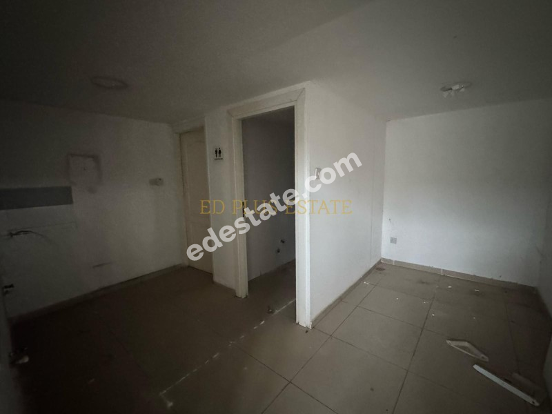 Lefkoşa Küçük Kaymaklı'da 250 m2 Kiralık Dükkan