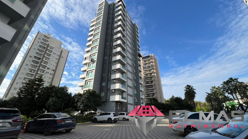 Elmas’tan Merkezi Konumlu Yüzme Havuzlu Concept 1+1