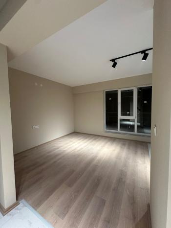 ❄️ÜNİVERSİTE BÖLGESİNDE SATILIK 1+1 DAİRE❄️