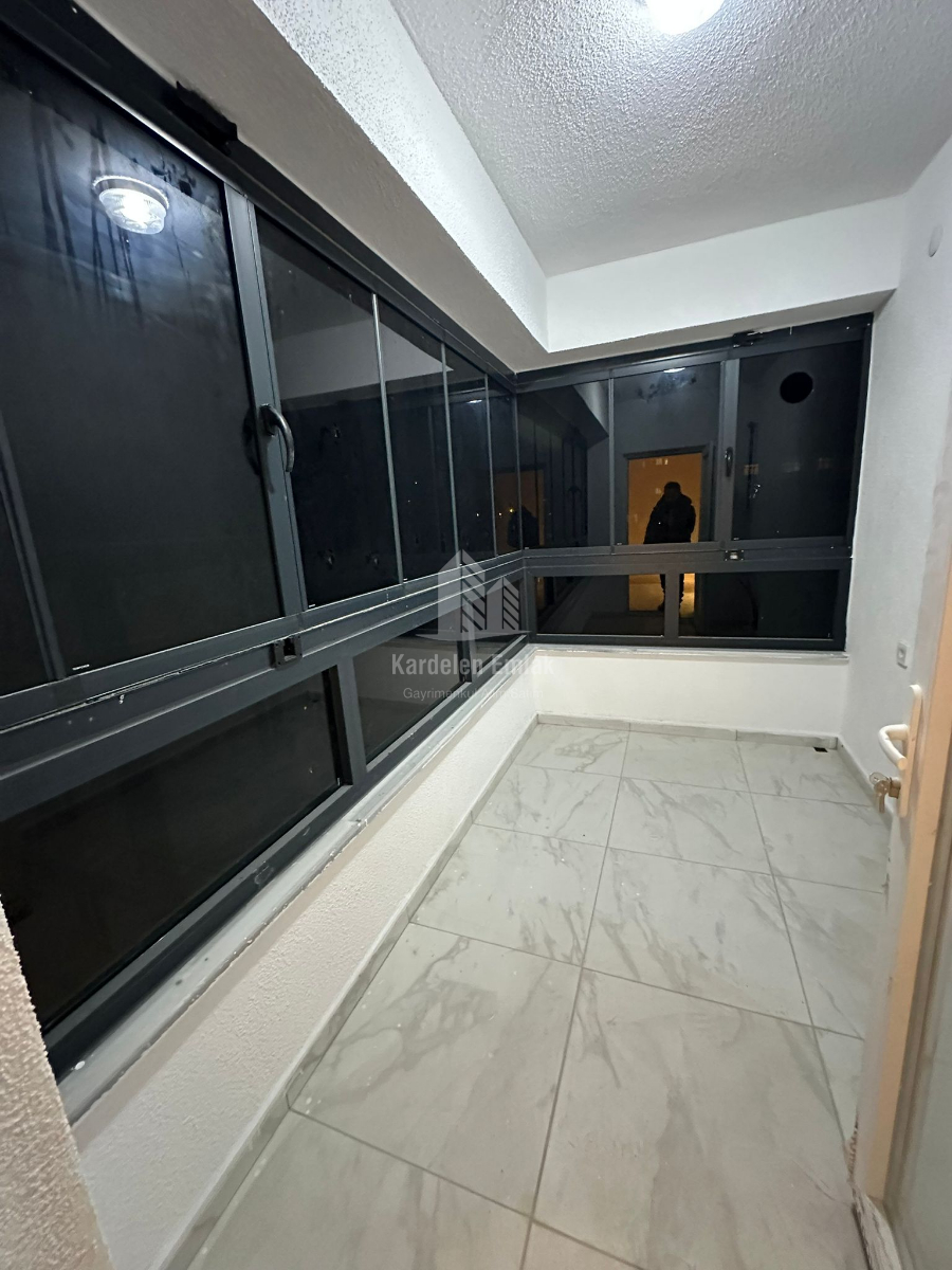 ❄️ÜNİVERSİTE BÖLGESİNDE SATILIK 1+1 DAİRE❄️